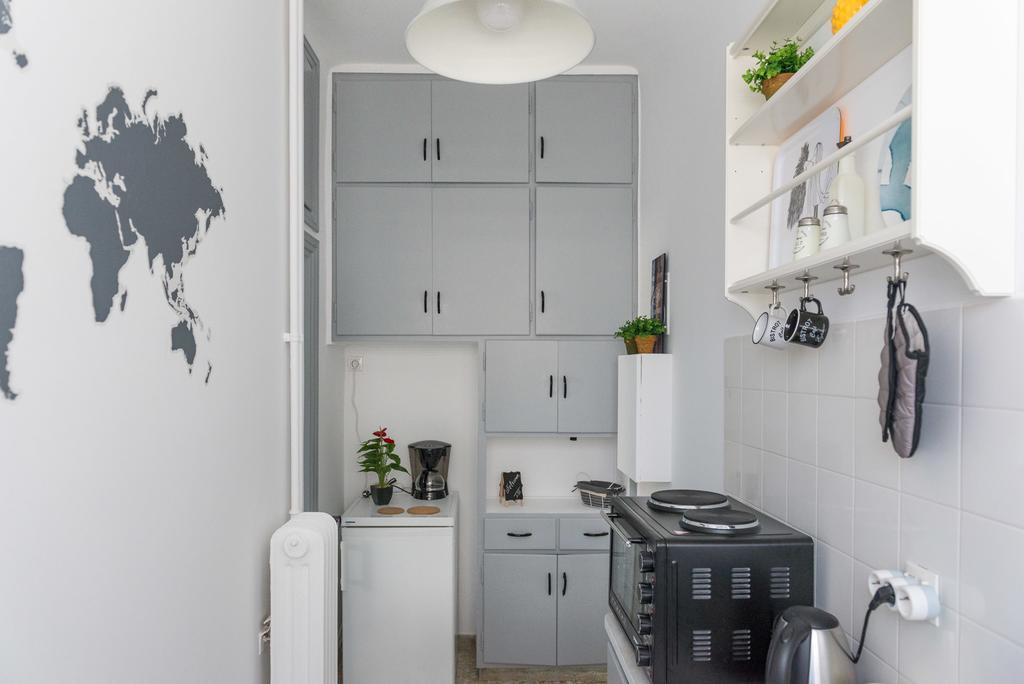 Syntagma Square Apartments By Livin Urbban Athens Ngoại thất bức ảnh