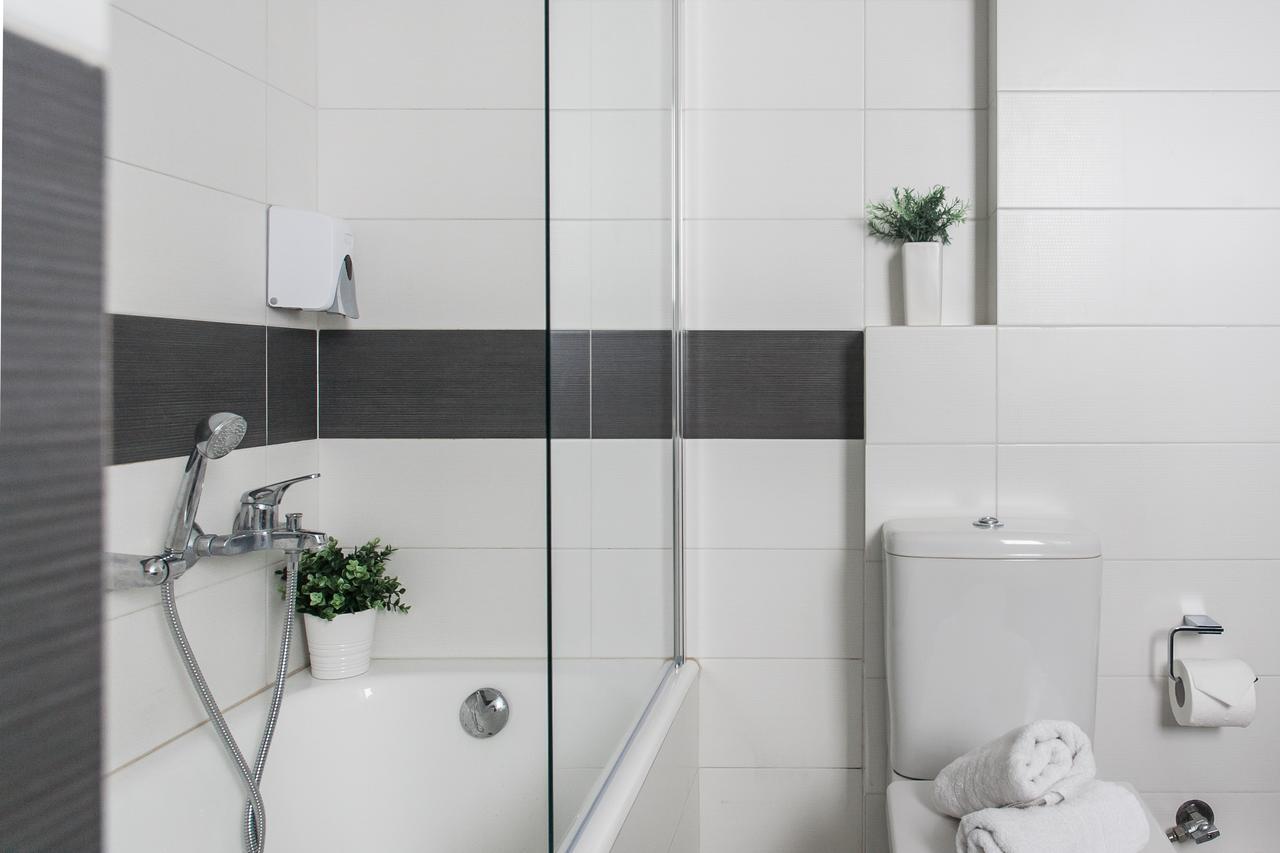 Syntagma Square Apartments By Livin Urbban Athens Ngoại thất bức ảnh