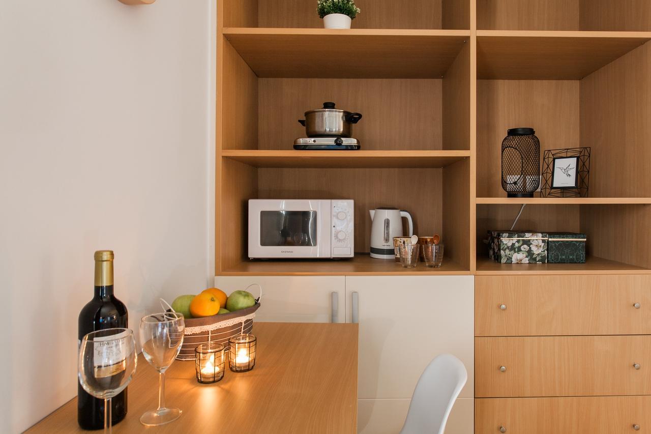 Syntagma Square Apartments By Livin Urbban Athens Ngoại thất bức ảnh