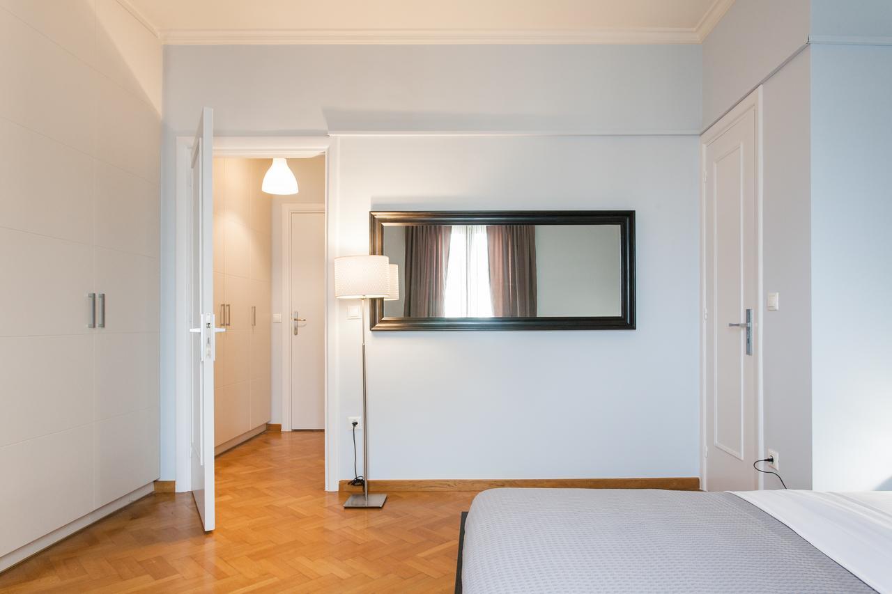 Syntagma Square Apartments By Livin Urbban Athens Ngoại thất bức ảnh