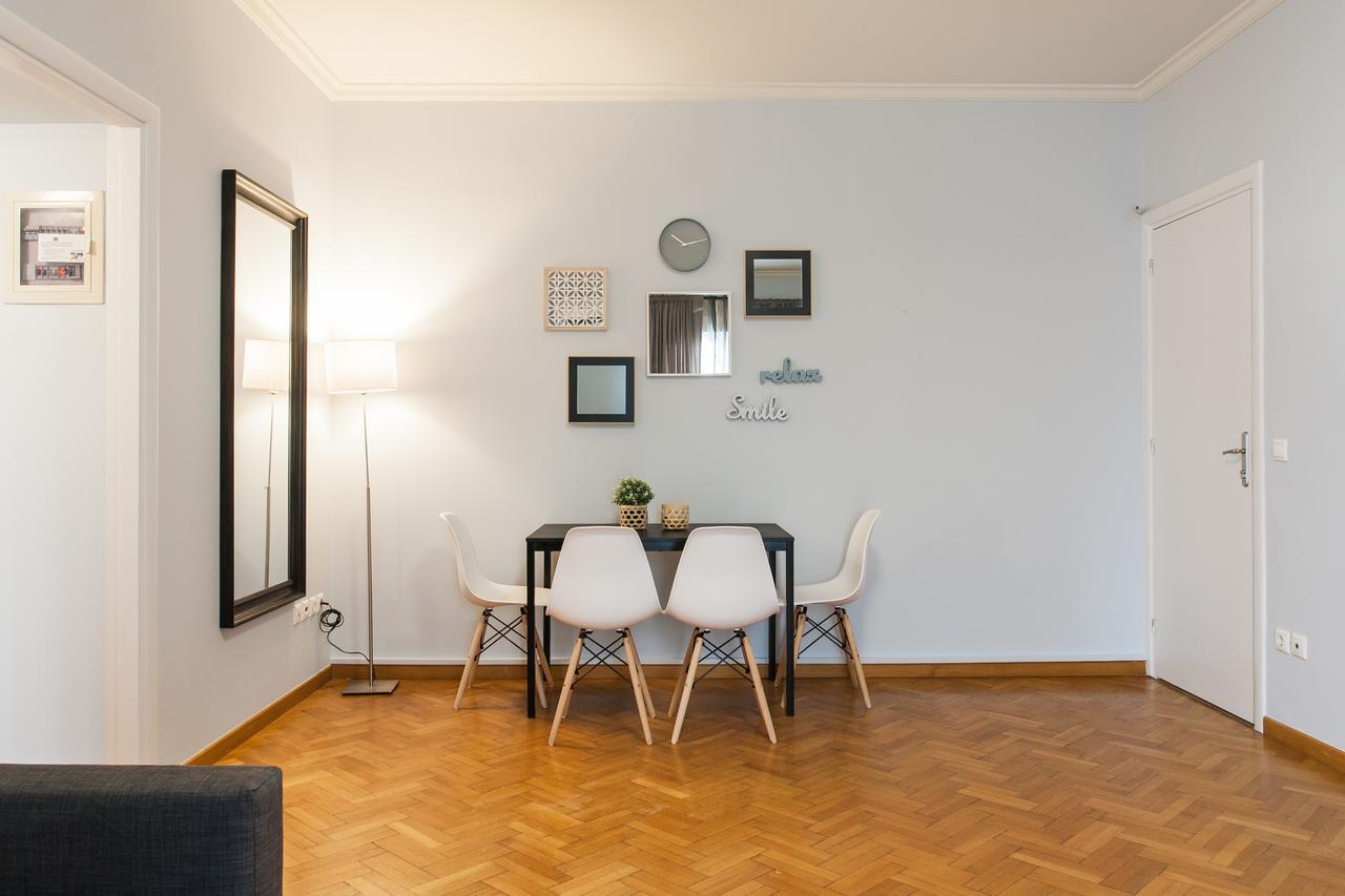 Syntagma Square Apartments By Livin Urbban Athens Ngoại thất bức ảnh